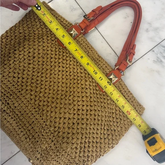 Michael Kors women’s tan straw beach shoulder tote bag with orange leather strap - Picture 12 of 13